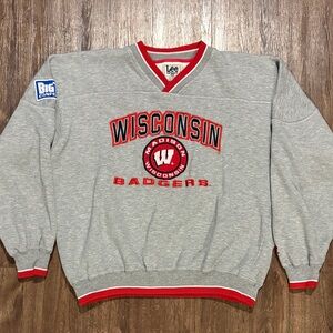Vintage university of Wisconsin men’s medium crewneck sweatshirt